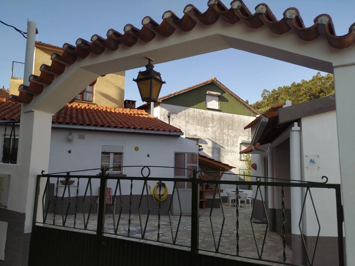 Casinha Da Eira Apartment Gois Luaran gambar