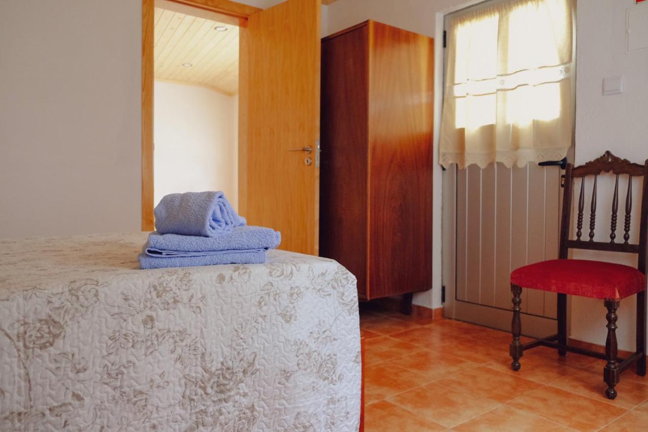 Casinha Da Eira Apartment Gois Luaran gambar